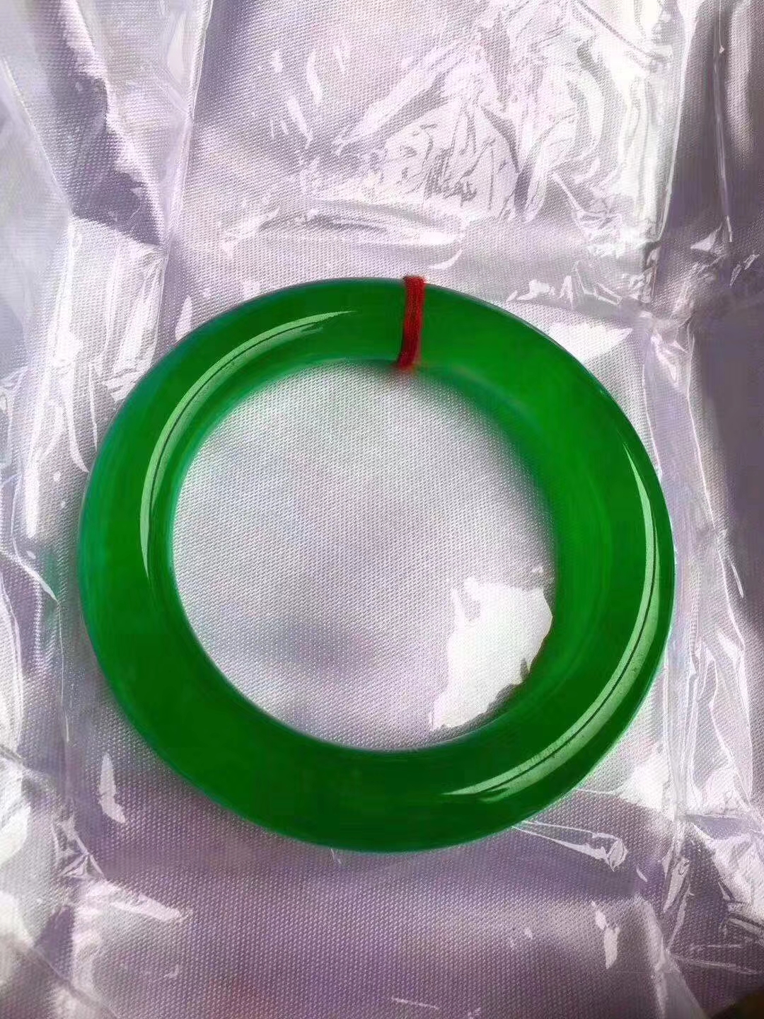 翡翠手鐲，銀手鐲